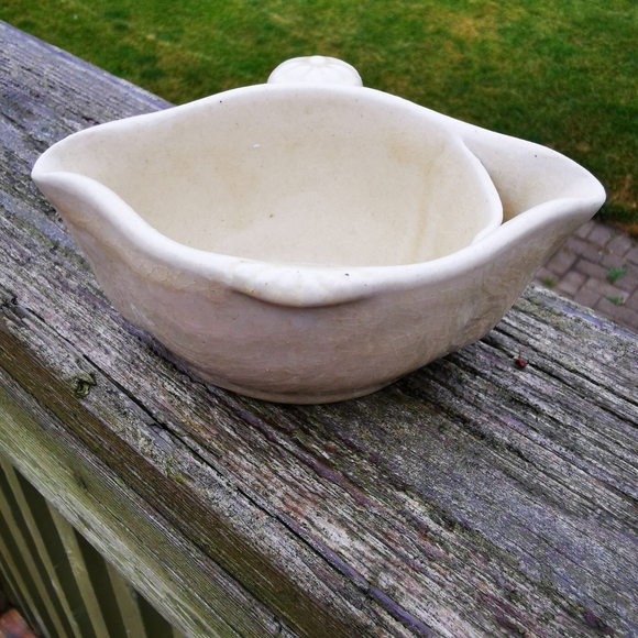 Vintage Pottery Double Spout Gravy Boat - Picture 6 of 16